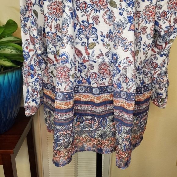 Croft & Barrow Women's Blouse, Floral Multi-colored, 1X - Picture 5 of 12